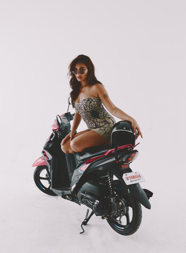 Nadine YAMAHA